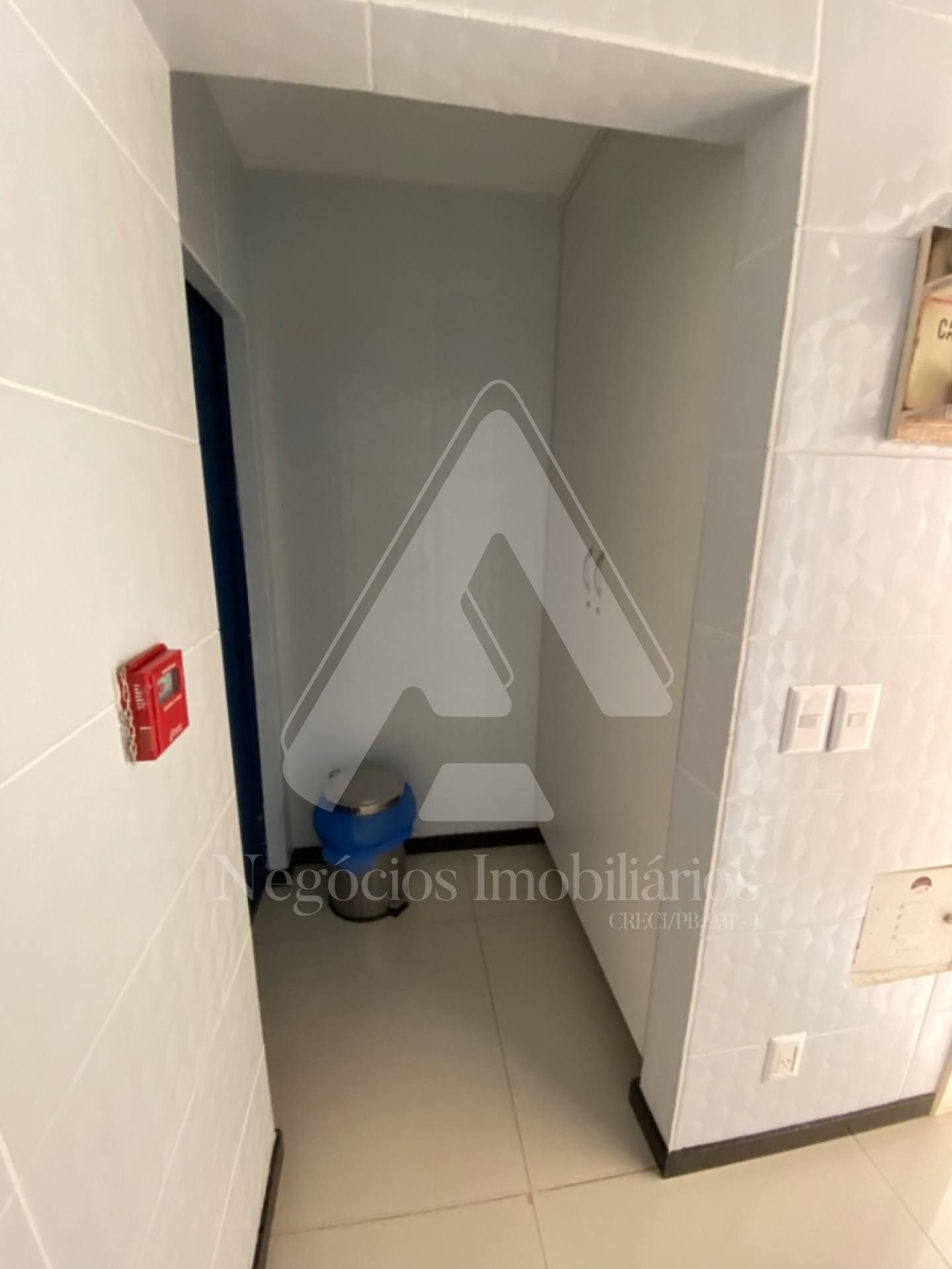 Apartamento à venda com 4 quartos, 320m² - Foto 17