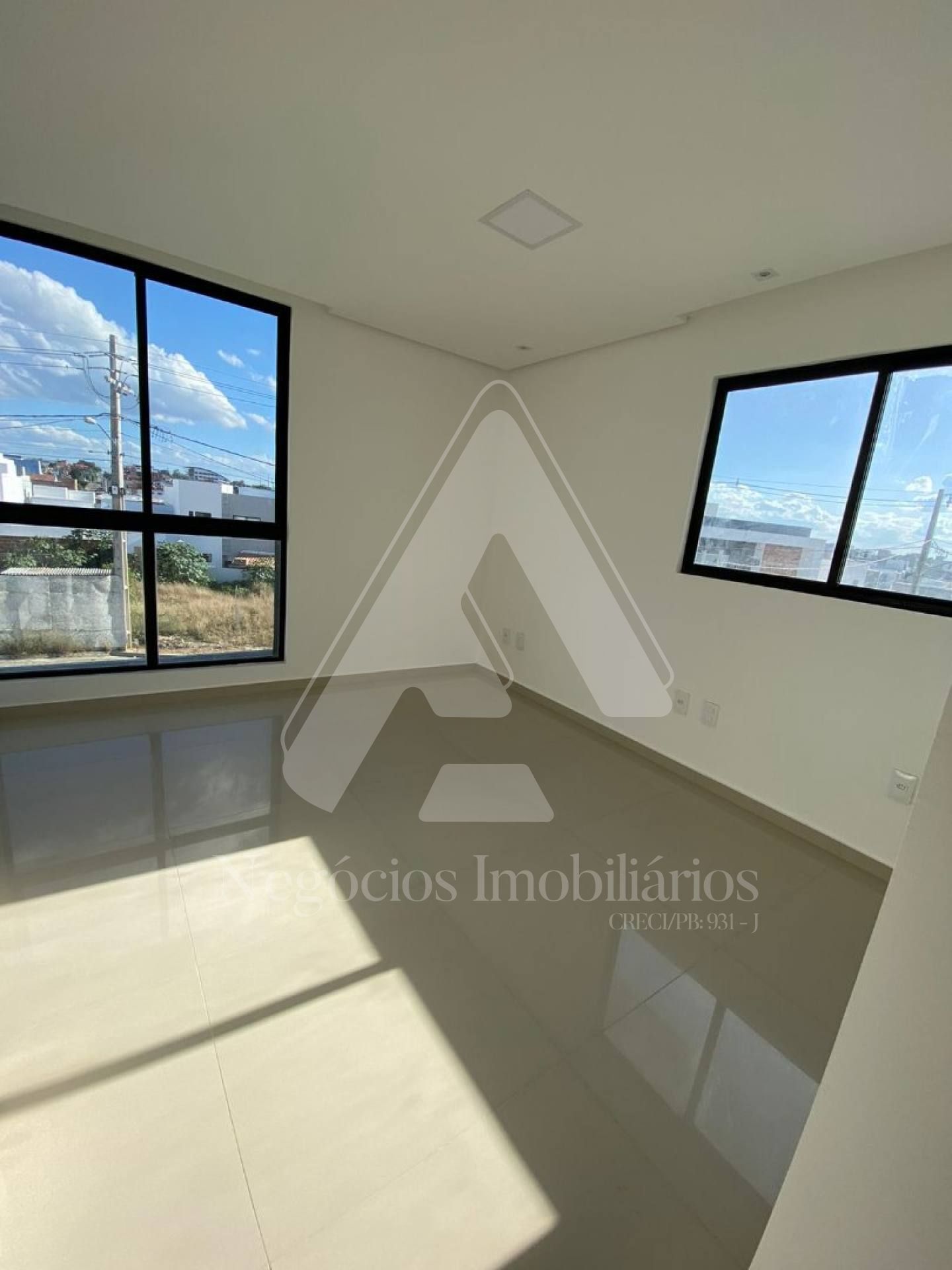 Apartamento à venda com 3 quartos, 244m² - Foto 13