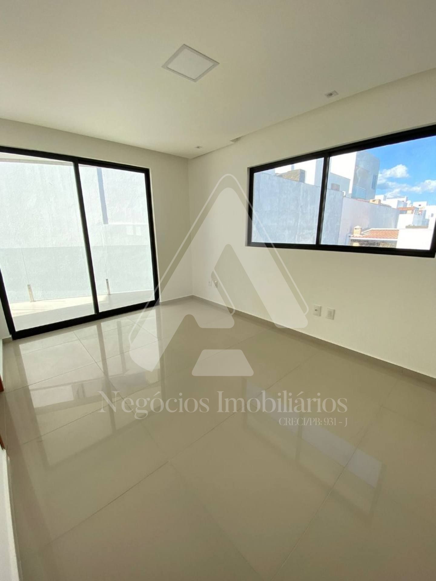 Apartamento à venda com 3 quartos, 244m² - Foto 14