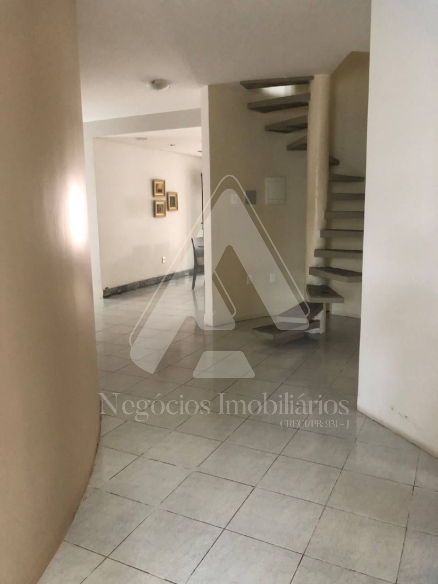 Casa à venda com 5 quartos, 717m² - Foto 10