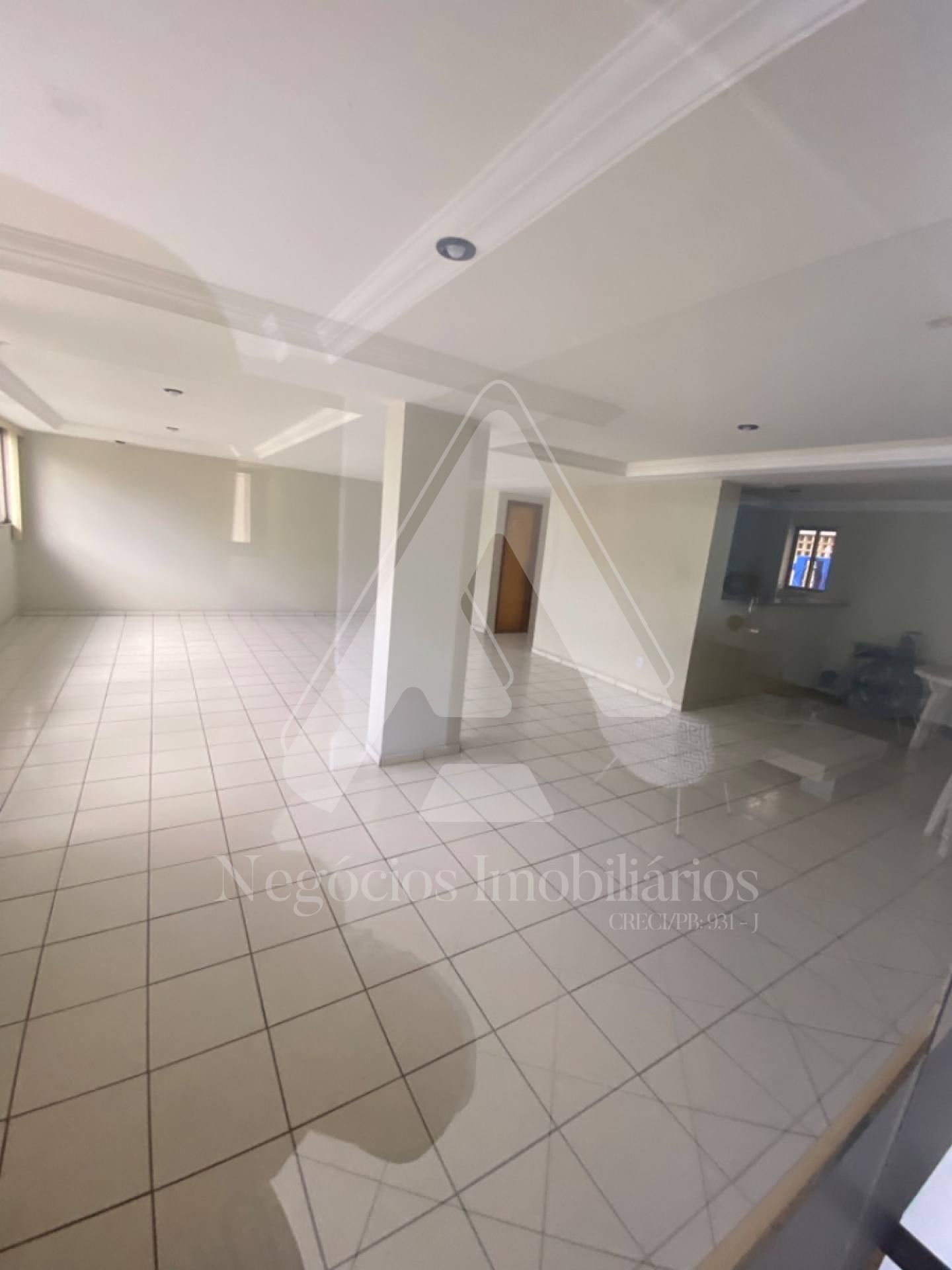 Apartamento à venda com 3 quartos, 106m² - Foto 6