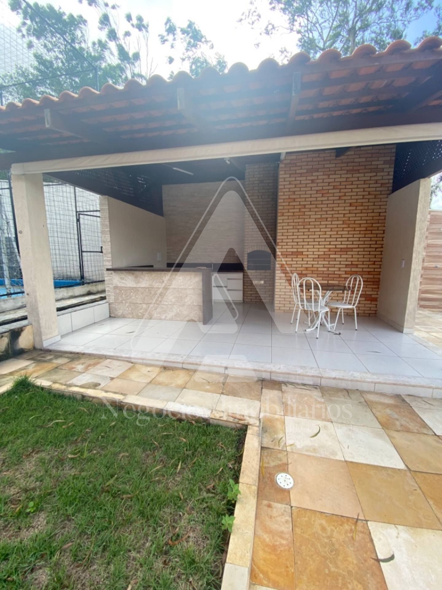 Casa à venda com 3 quartos, 960m² - Foto 9