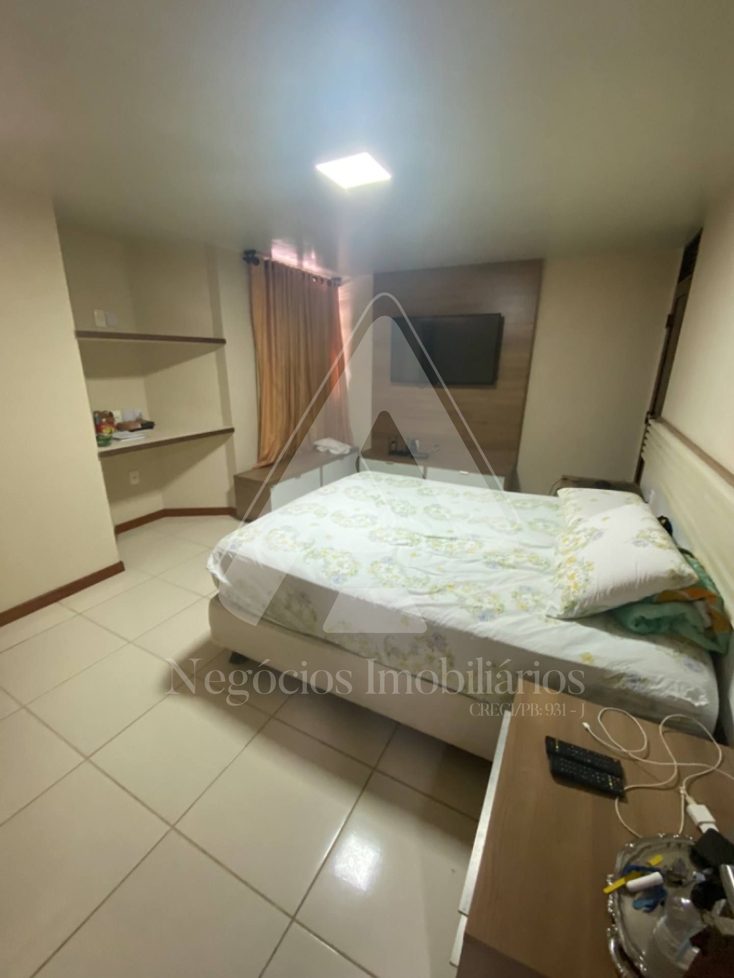 Casa à venda com 3 quartos, 960m² - Foto 35