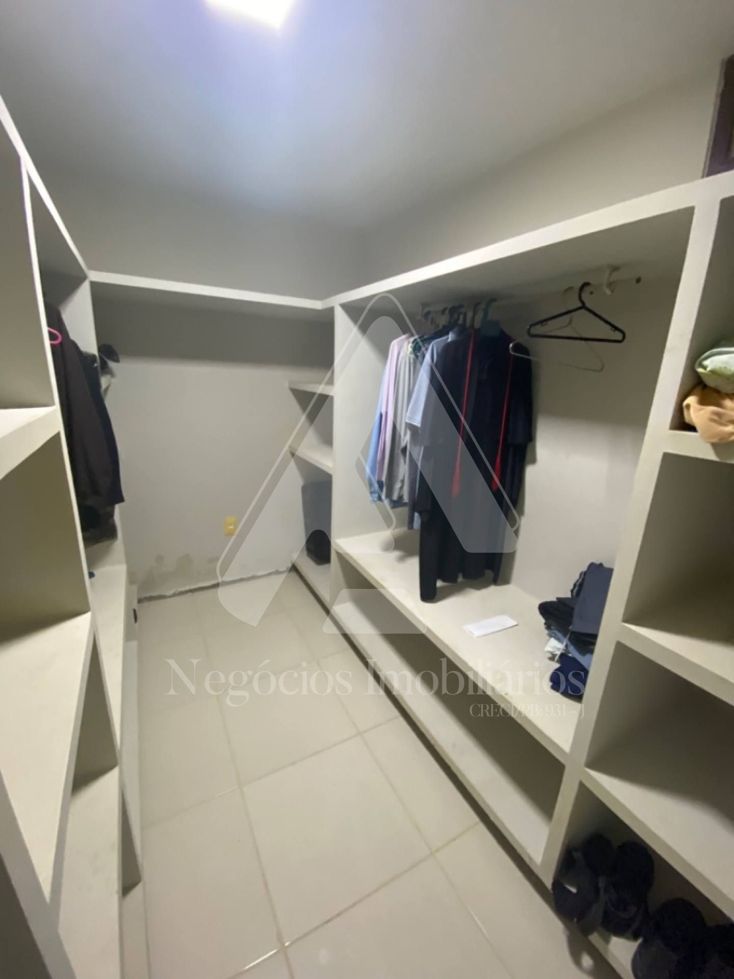 Casa à venda com 3 quartos, 960m² - Foto 41