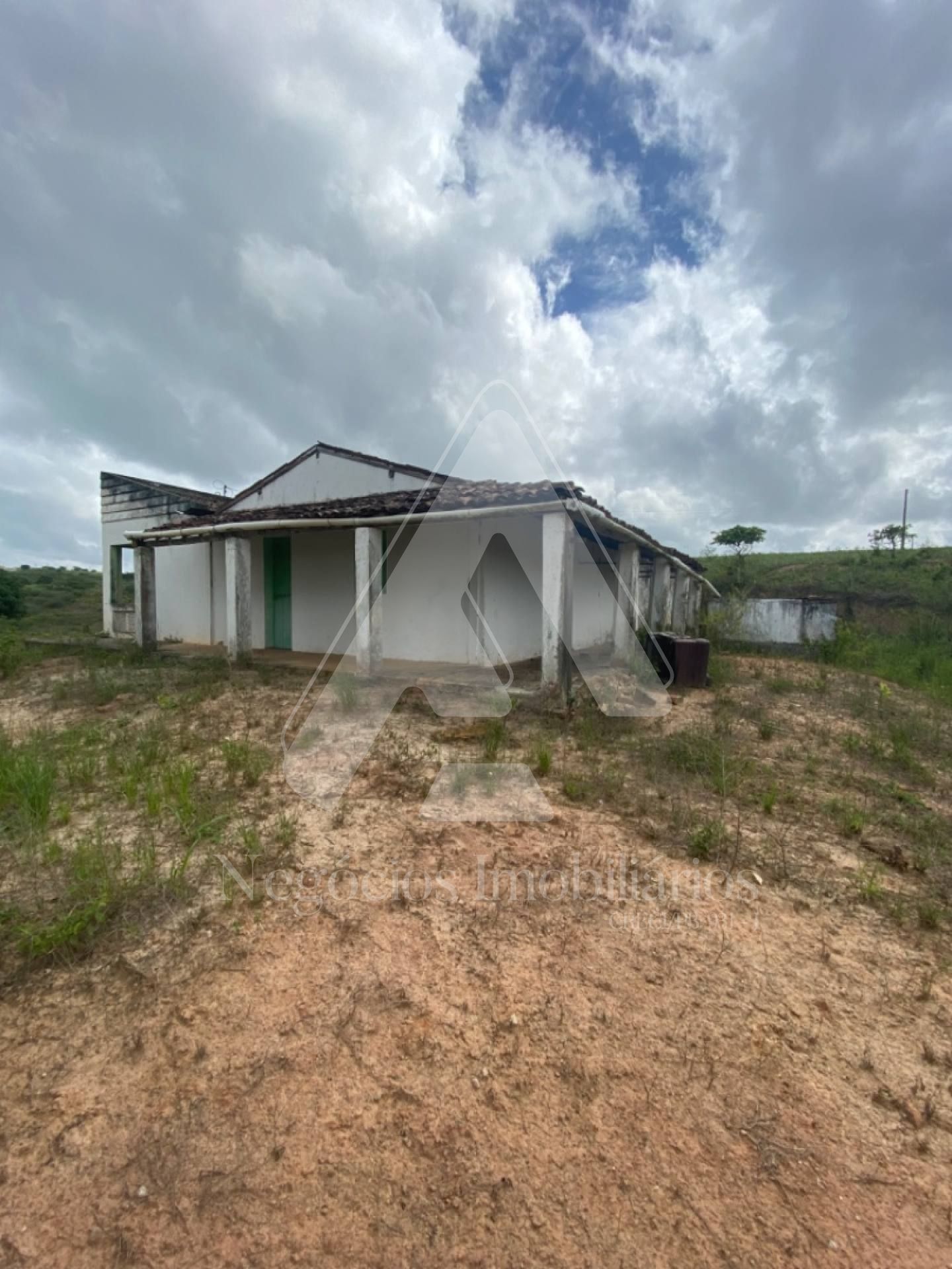 Fazenda à venda com 3 quartos, 53674m² - Foto 3