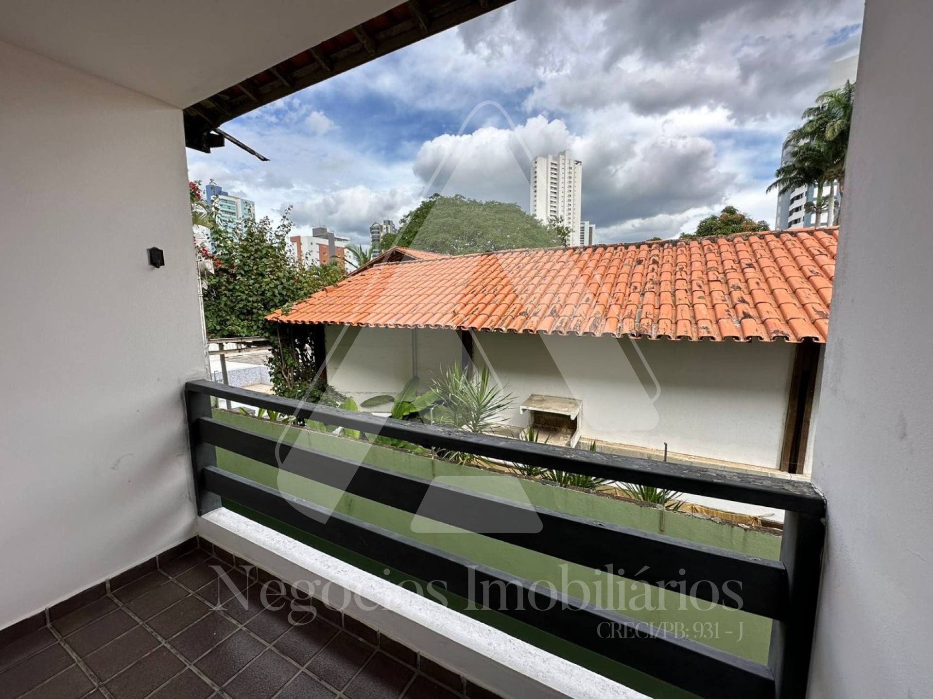 Casa à venda com 4 quartos, 281m² - Foto 16