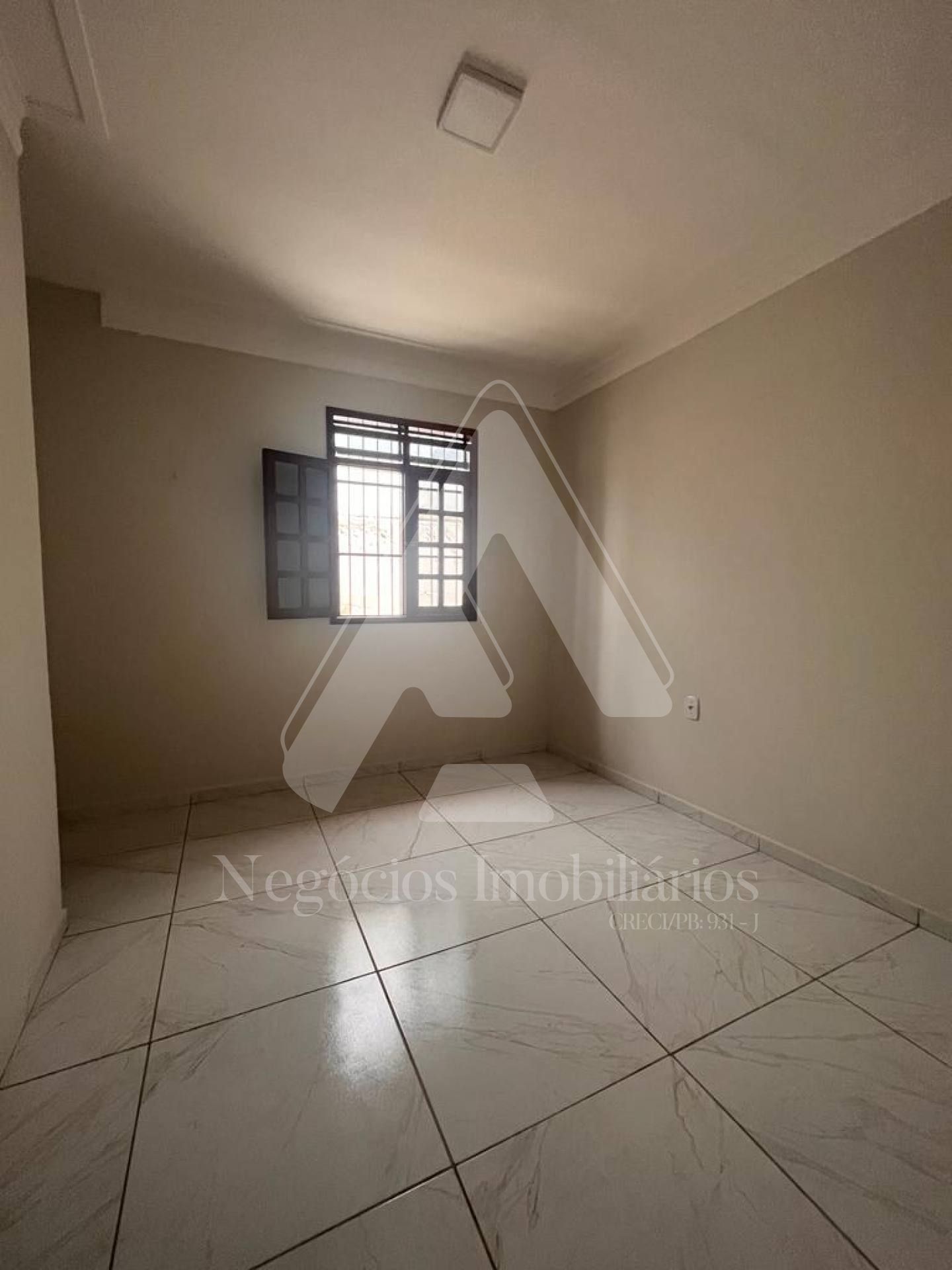 Casa à venda com 3 quartos, 160m² - Foto 10