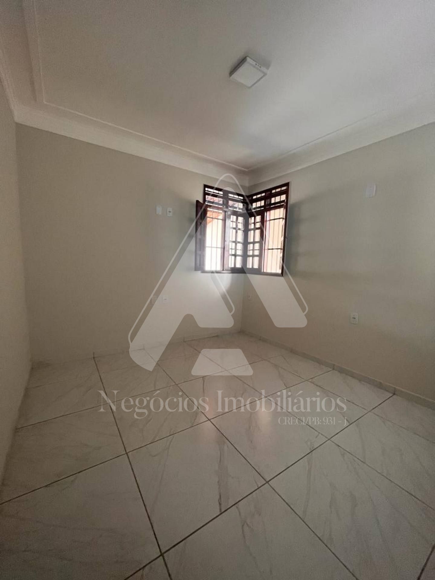 Casa à venda com 3 quartos, 160m² - Foto 11