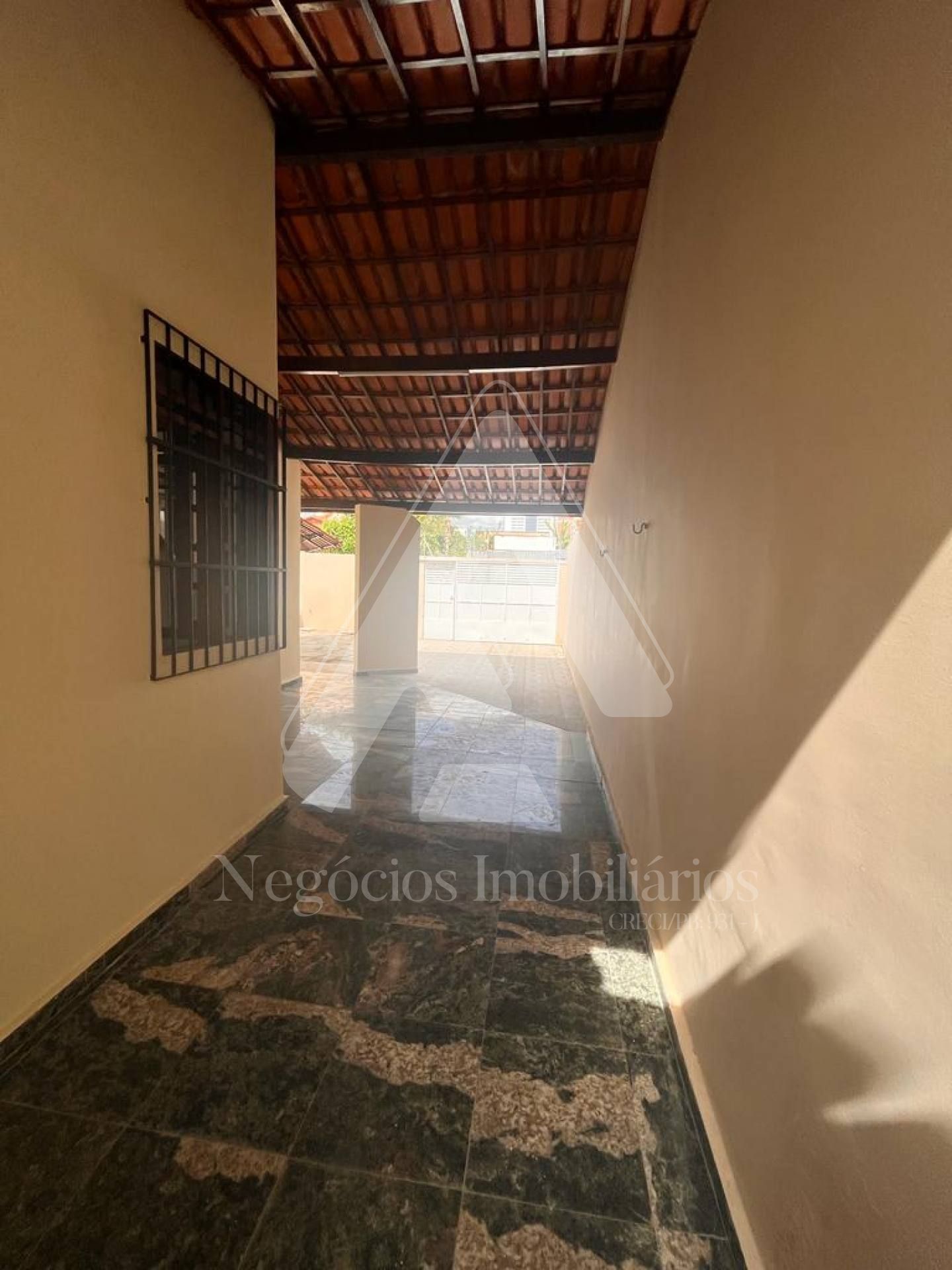 Casa à venda com 3 quartos, 160m² - Foto 14