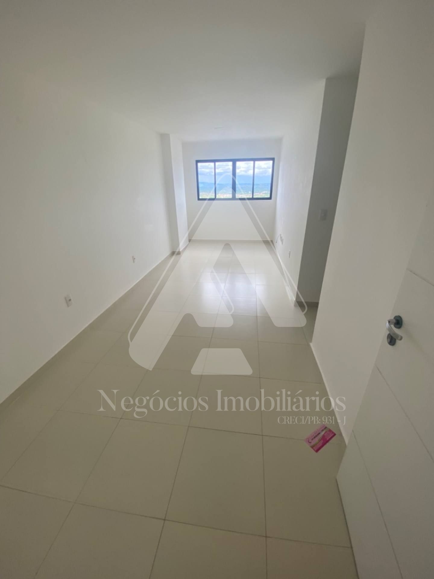 Apartamento à venda com 2 quartos, 60m² - Foto 18