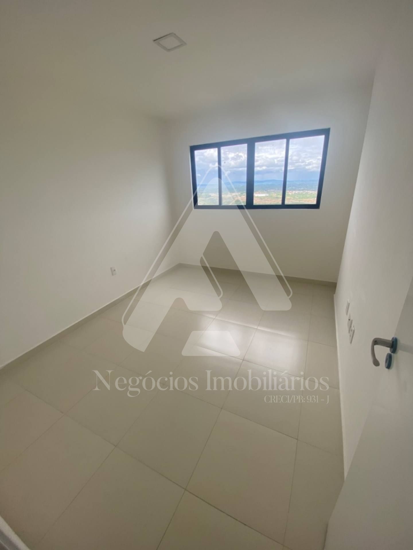 Apartamento à venda com 2 quartos, 60m² - Foto 25