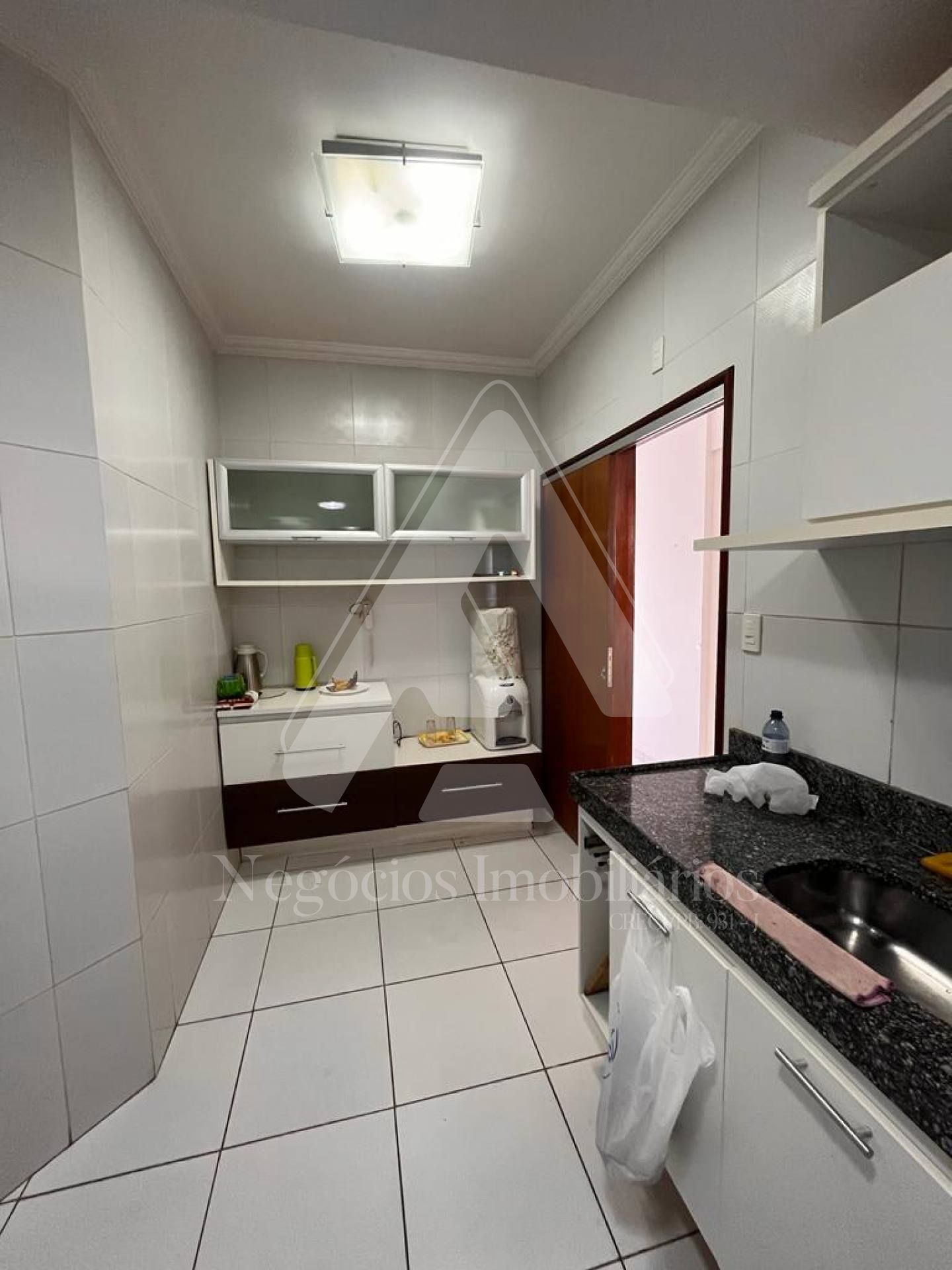 Apartamento à venda com 3 quartos, 97m² - Foto 6