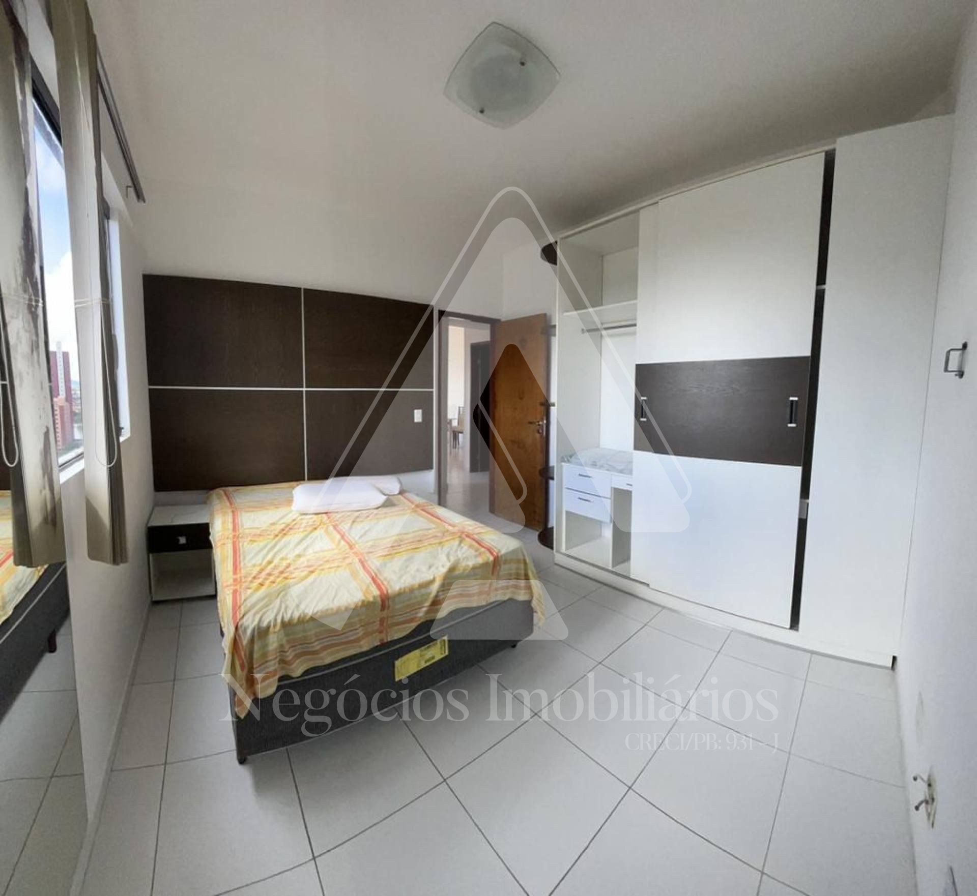 Apartamento à venda com 3 quartos, 97m² - Foto 11