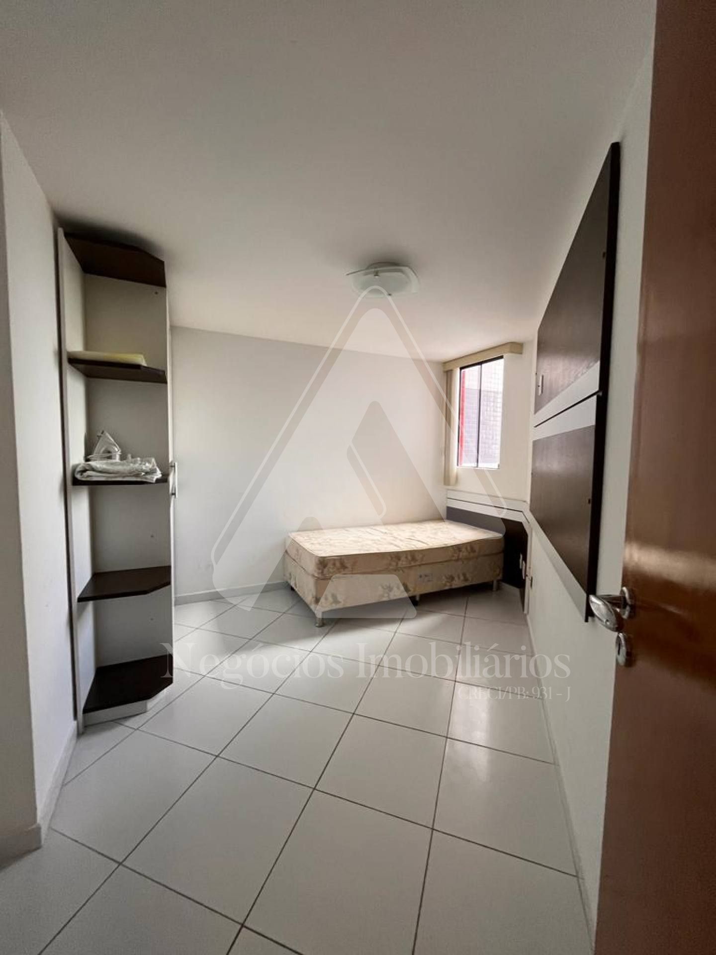 Apartamento à venda com 3 quartos, 97m² - Foto 14