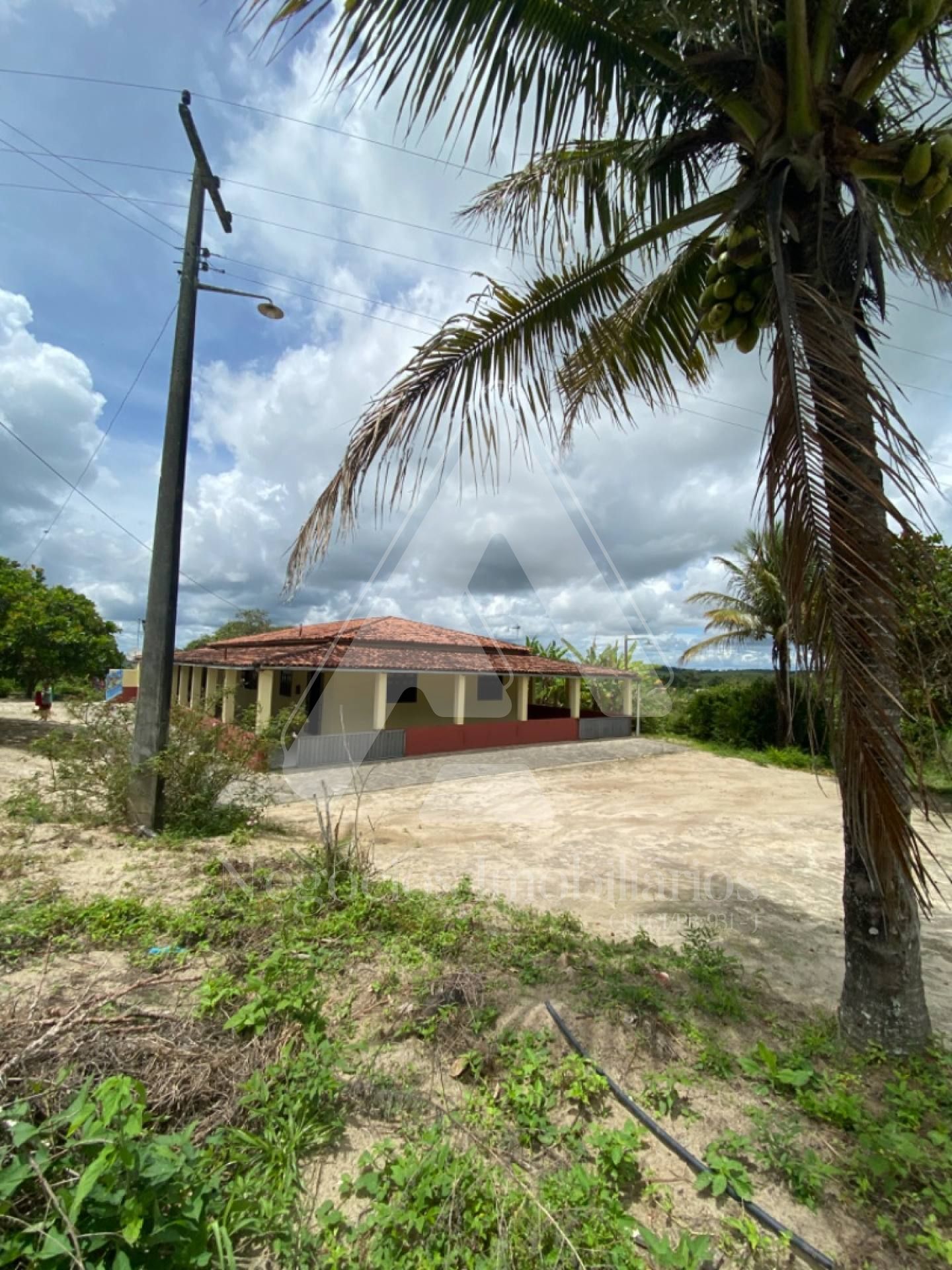 Fazenda à venda com 4 quartos, 35000m² - Foto 1