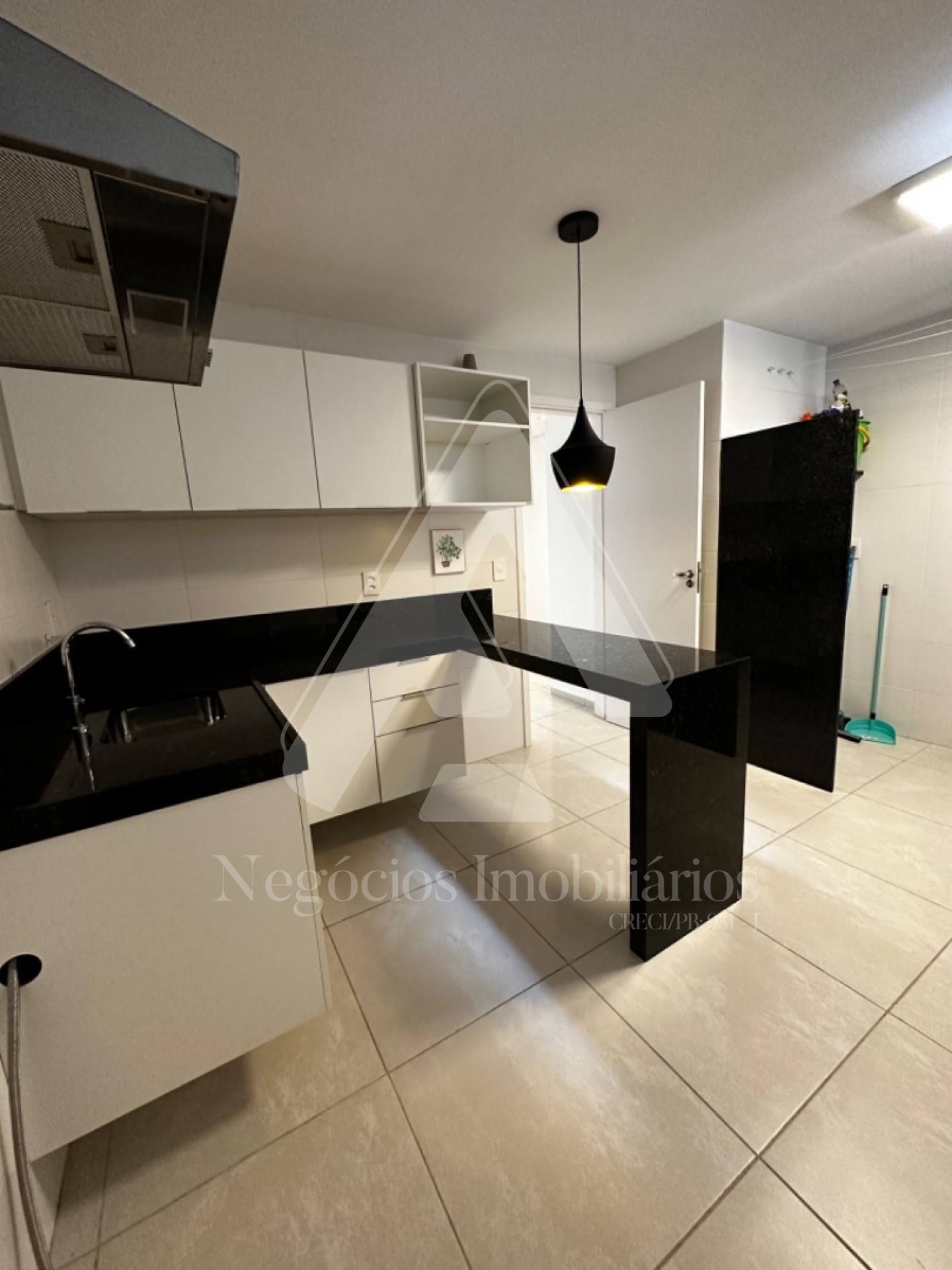 Apartamento à venda com 3 quartos, 97m² - Foto 14