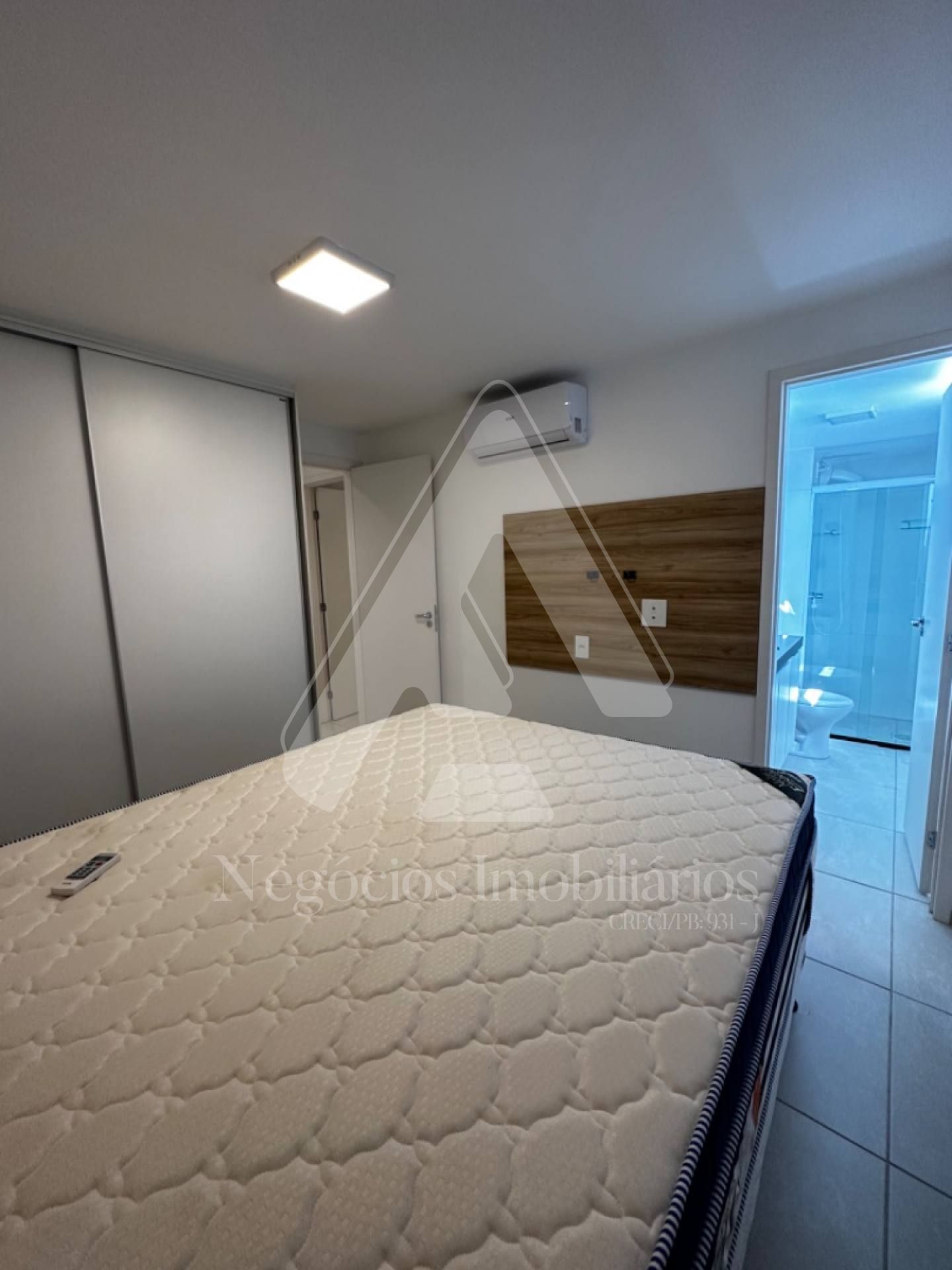 Apartamento à venda com 3 quartos, 97m² - Foto 16