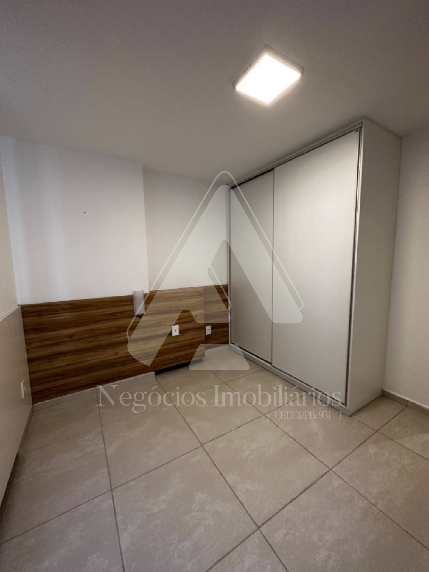 Apartamento à venda com 3 quartos, 97m² - Foto 22