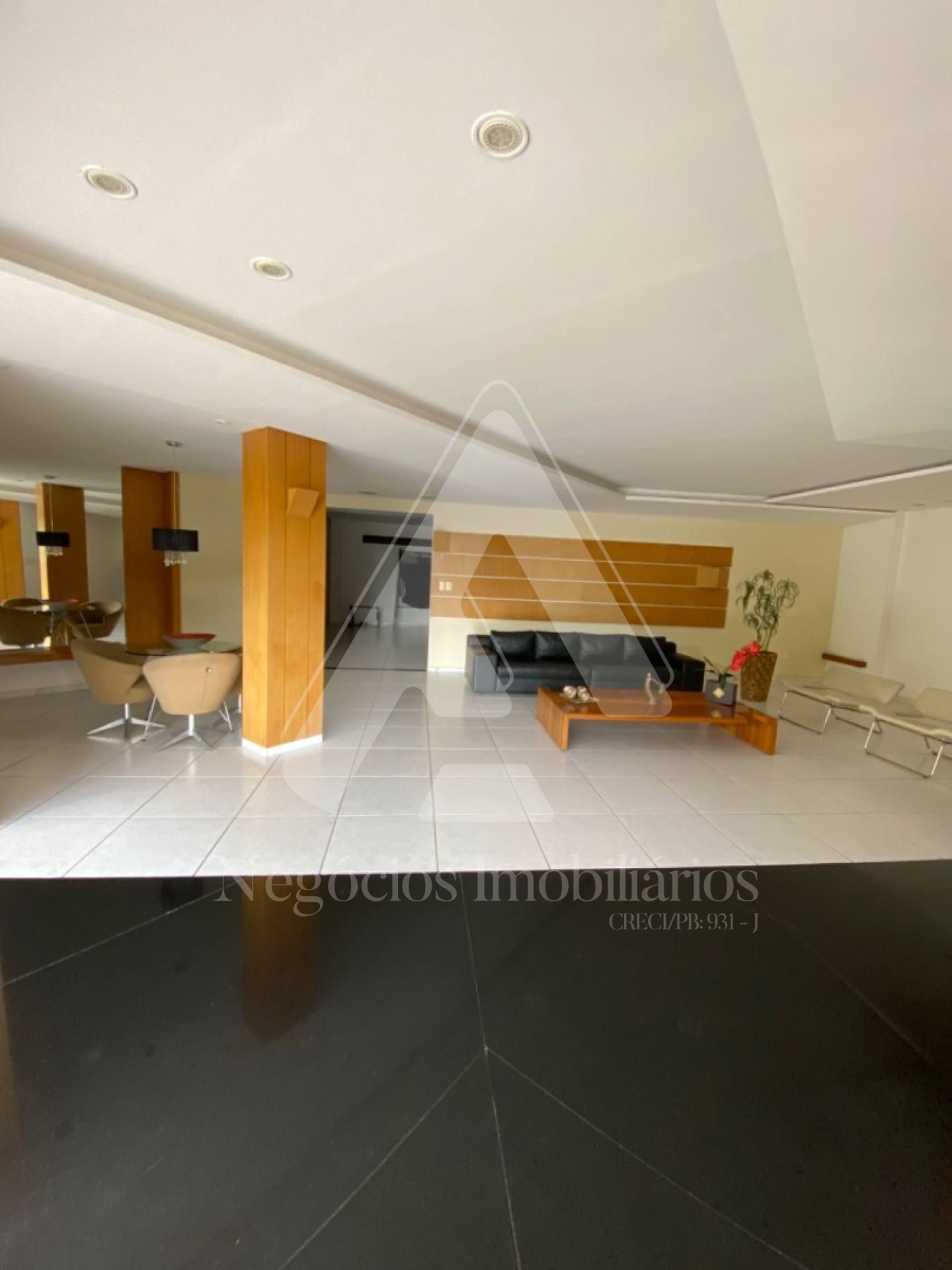 Apartamento à venda com 4 quartos, 240m² - Foto 5