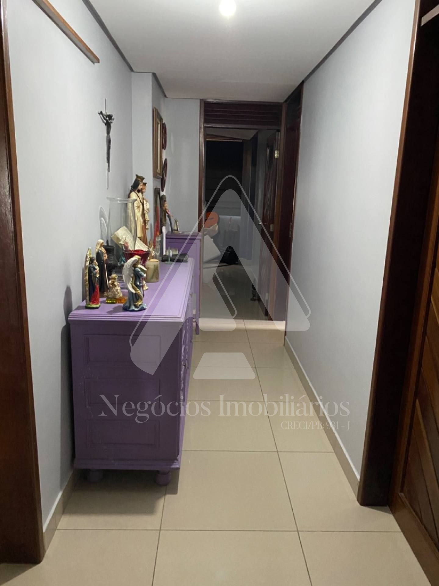 Apartamento à venda com 4 quartos, 240m² - Foto 14