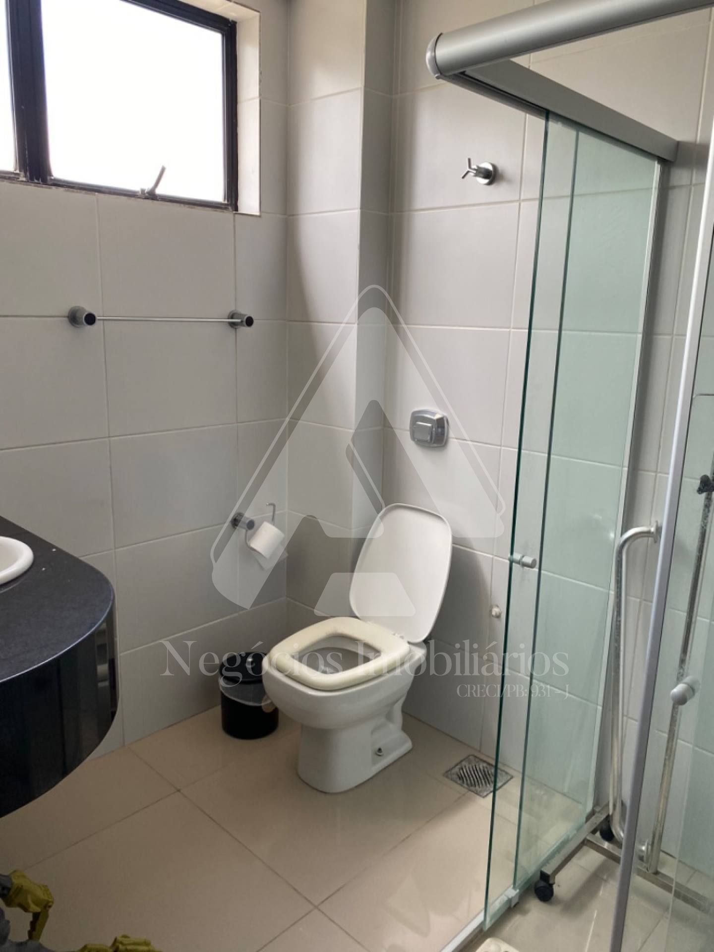 Apartamento à venda com 4 quartos, 240m² - Foto 16