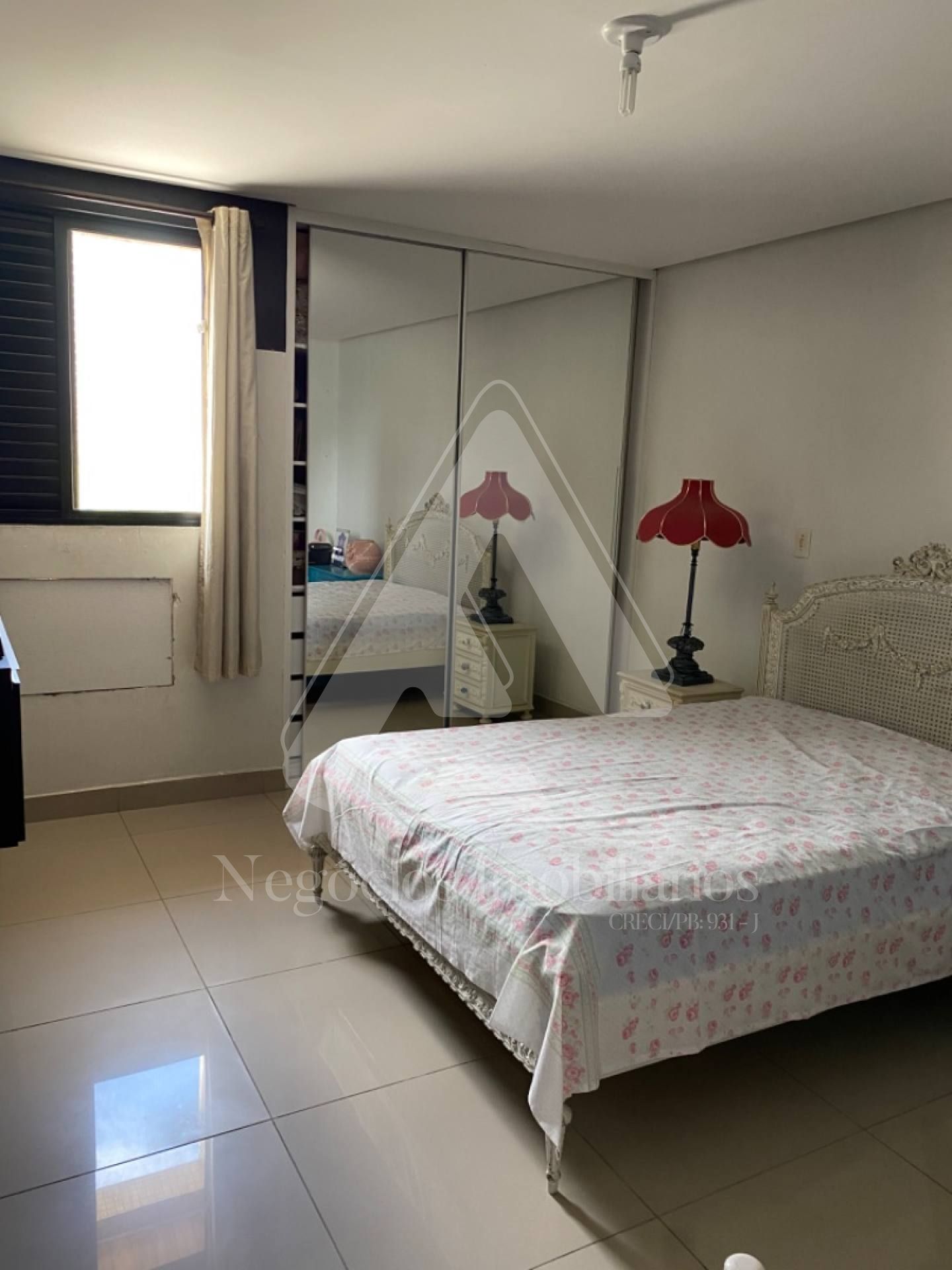 Apartamento à venda com 4 quartos, 240m² - Foto 20