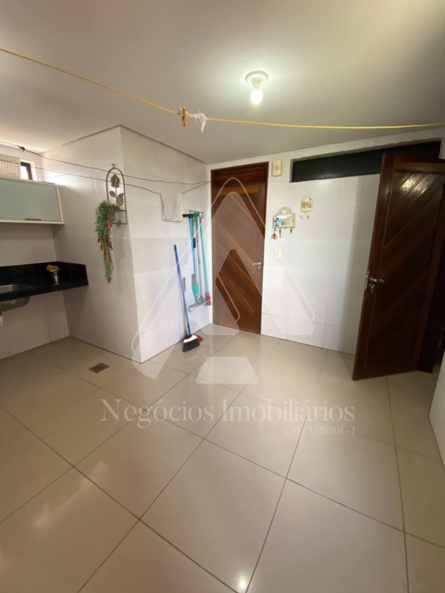 Apartamento à venda com 4 quartos, 240m² - Foto 28