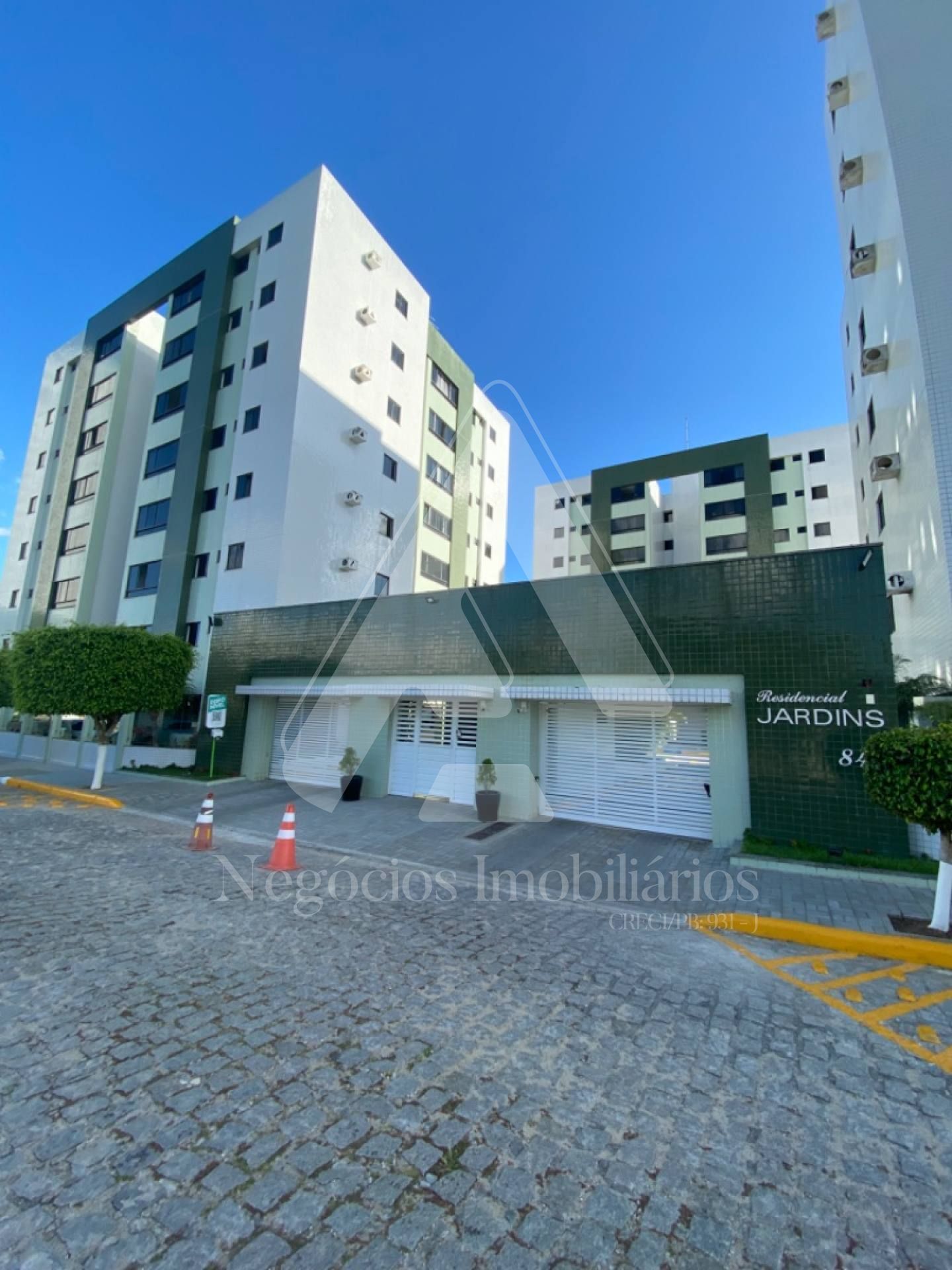 Apartamento à venda com 3 quartos, 93m² - Foto 12