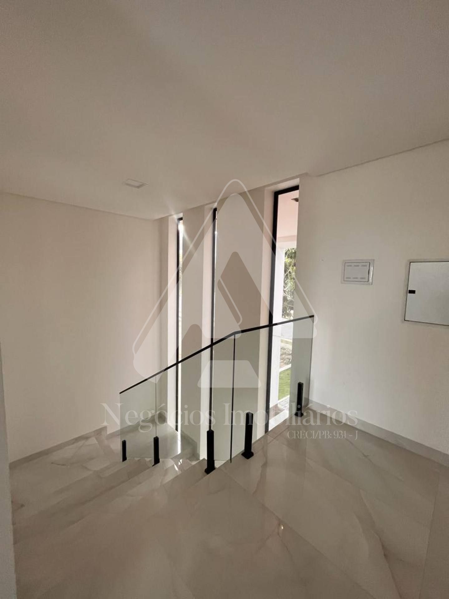 Casa de Condomínio à venda com 4 quartos, 375m² - Foto 12