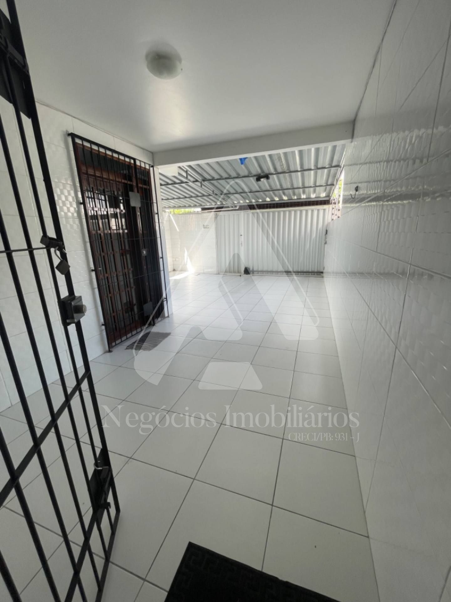 Casa para alugar com 4 quartos, 97m² - Foto 4