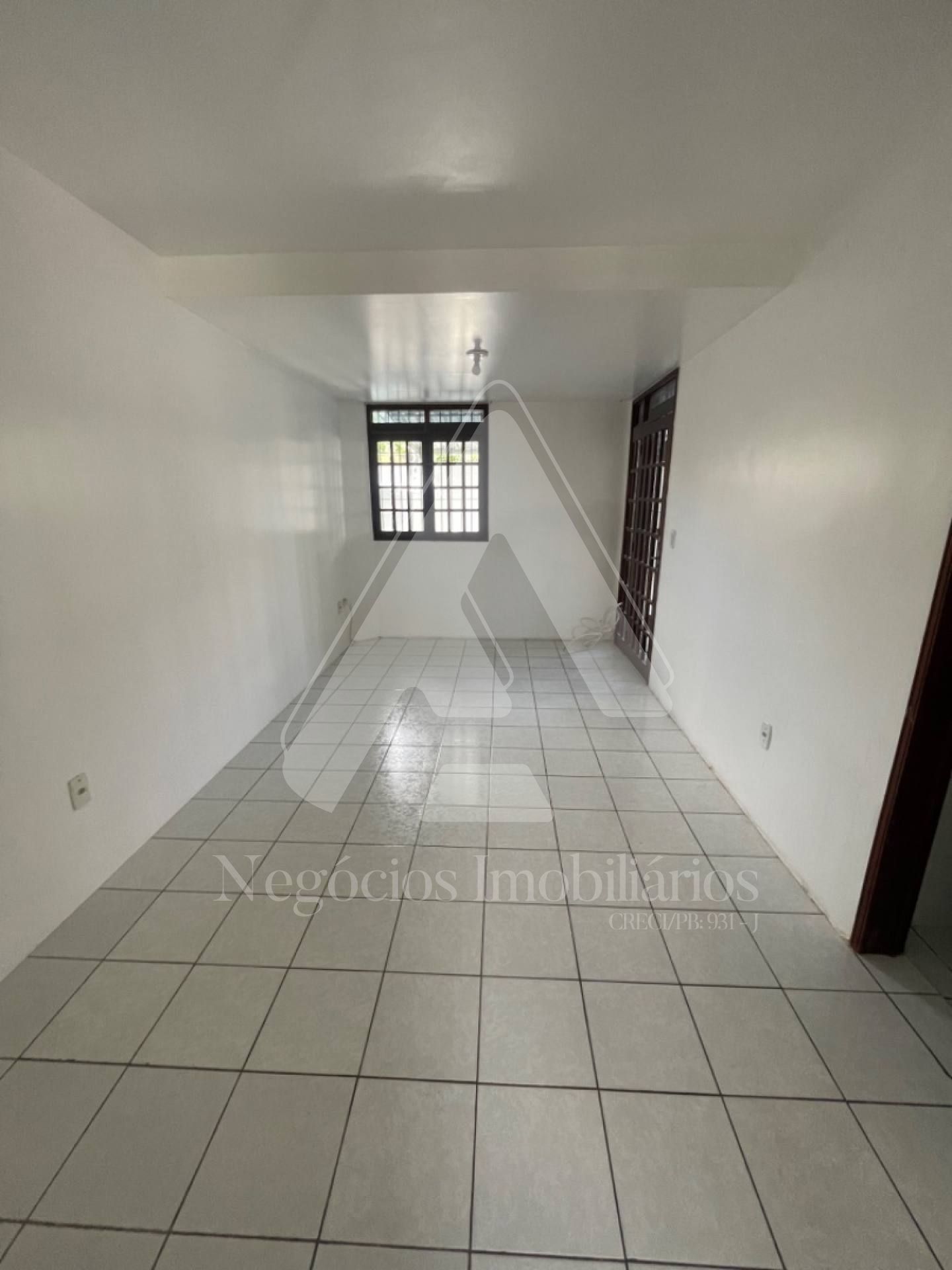 Casa para alugar com 4 quartos, 97m² - Foto 8