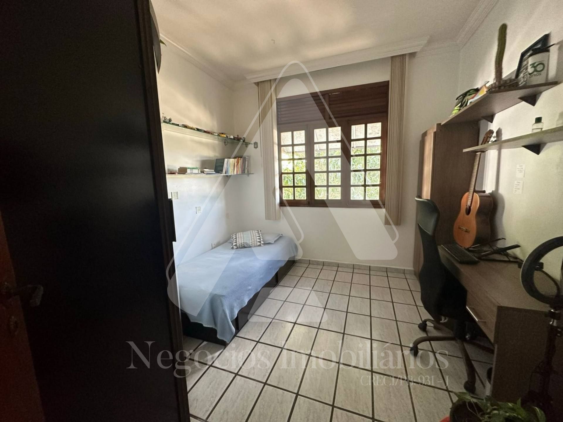 Casa à venda com 3 quartos, 185m² - Foto 12