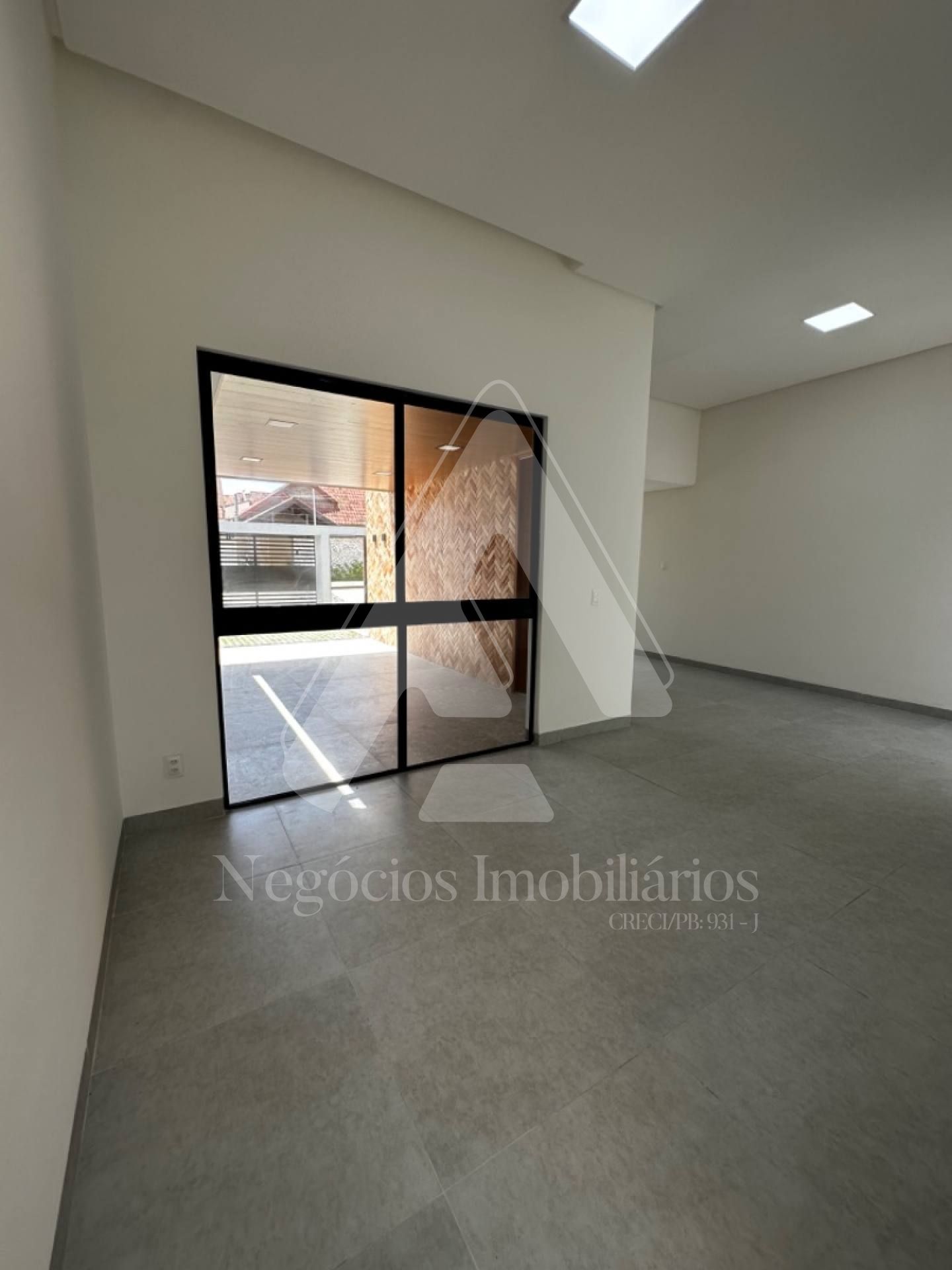 Casa à venda com 3 quartos, 210m² - Foto 7