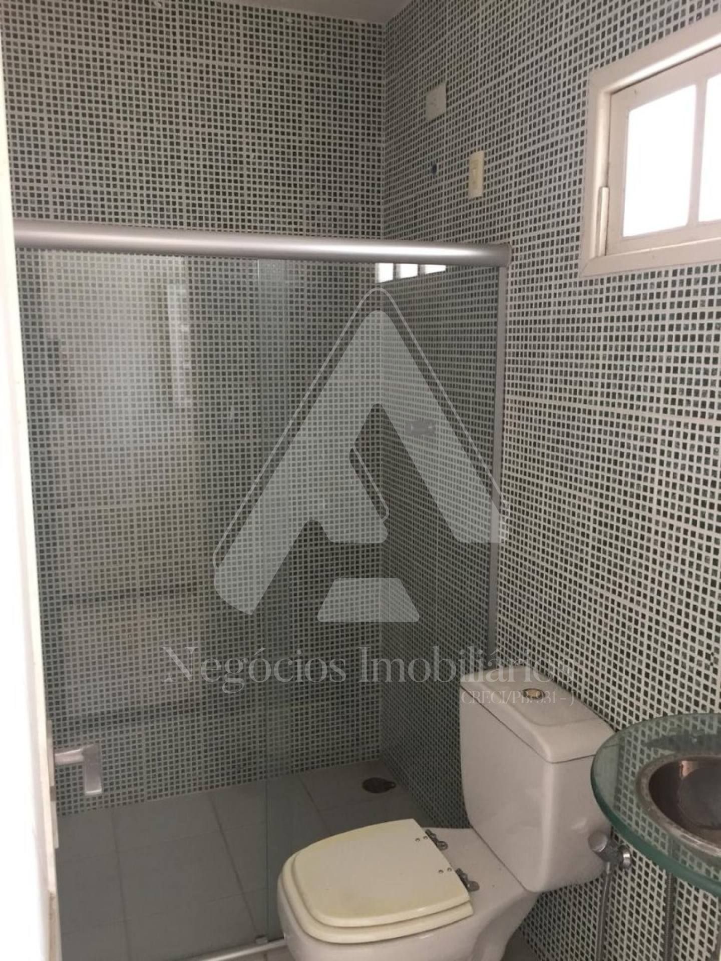 Casa à venda com 5 quartos, 340m² - Foto 10