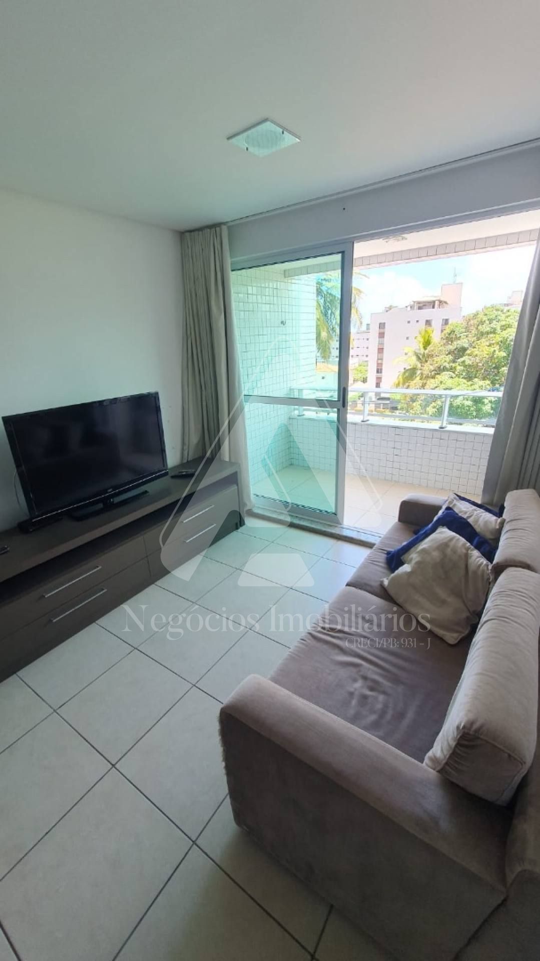 Apartamento à venda com 3 quartos, 183m² - Foto 12