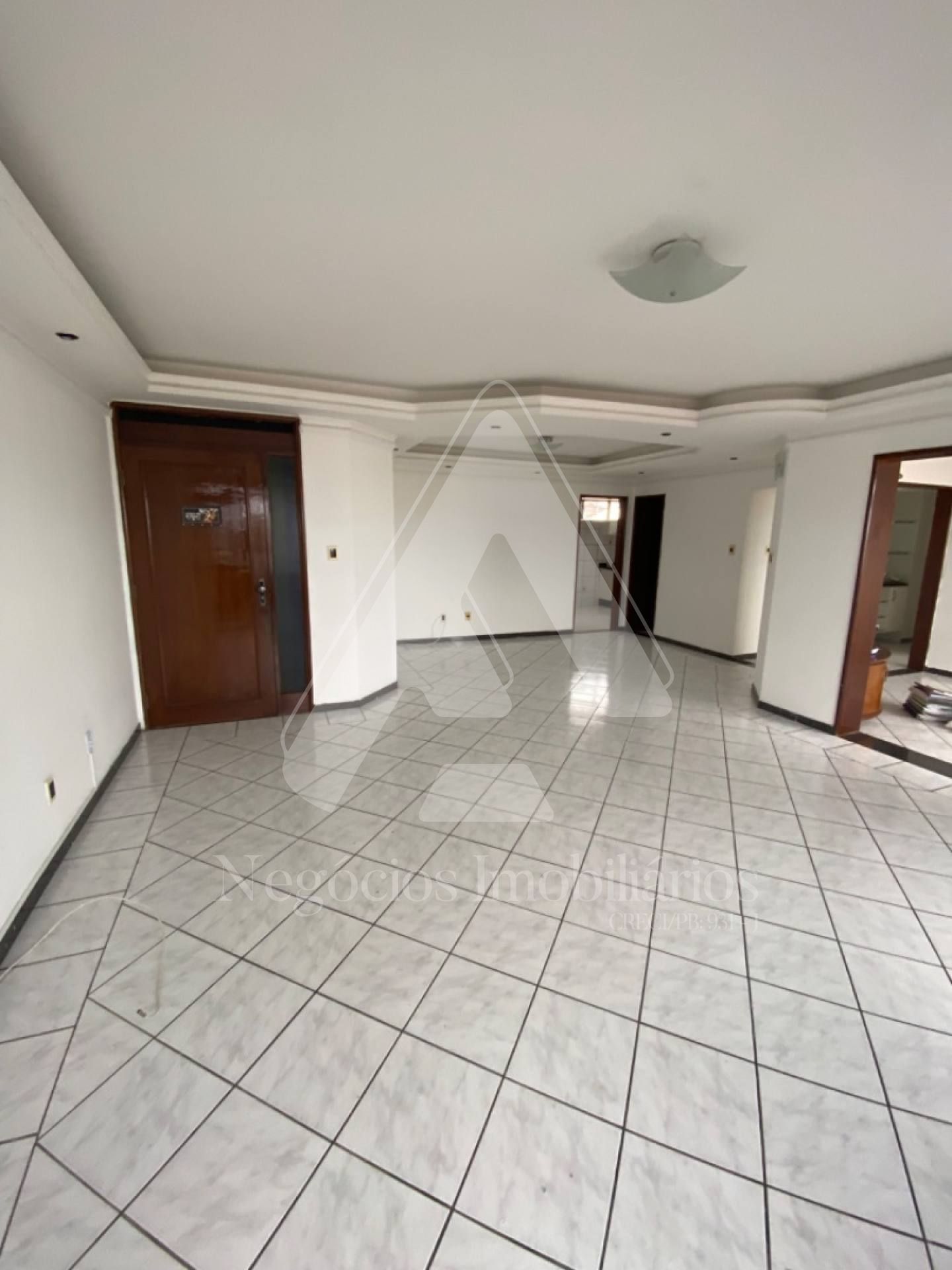 Apartamento à venda com 3 quartos, 183m² - Foto 15