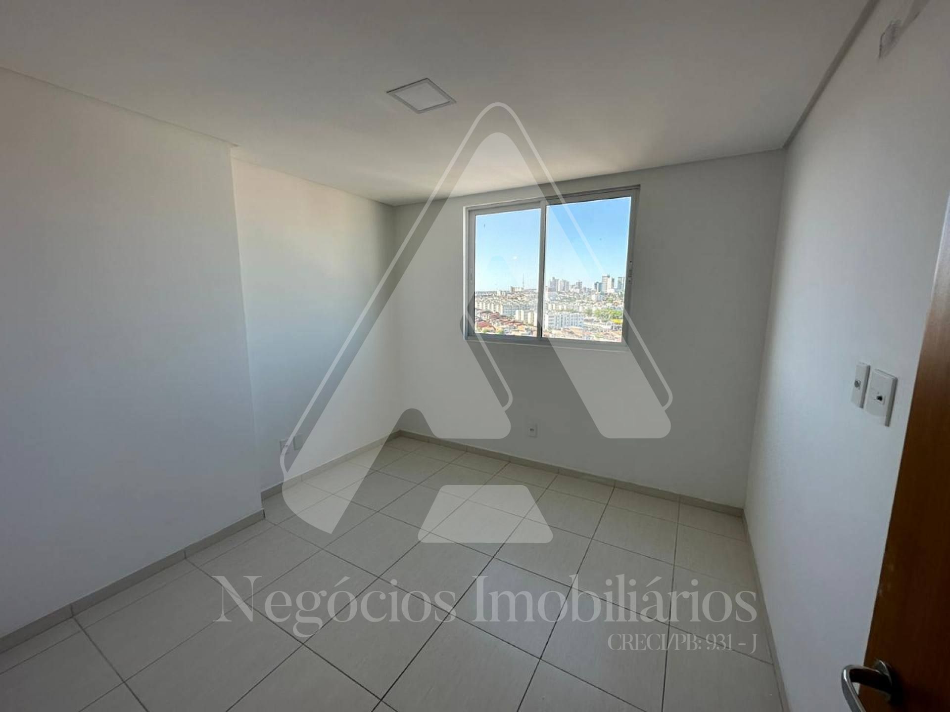 Apartamento à venda com 3 quartos, 75m² - Foto 7