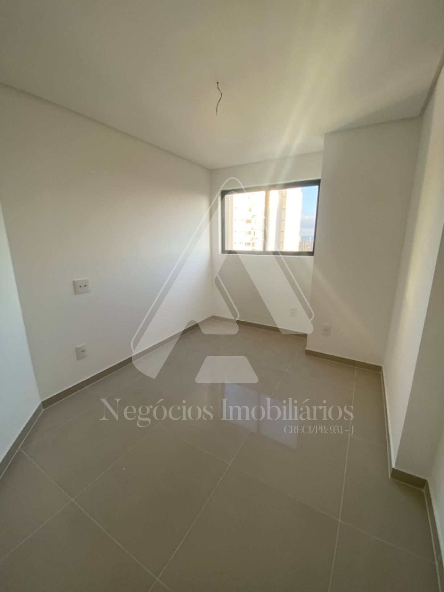 Apartamento à venda com 3 quartos, 86m² - Foto 25